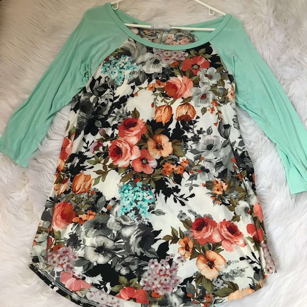 Floral boutique baseball tee